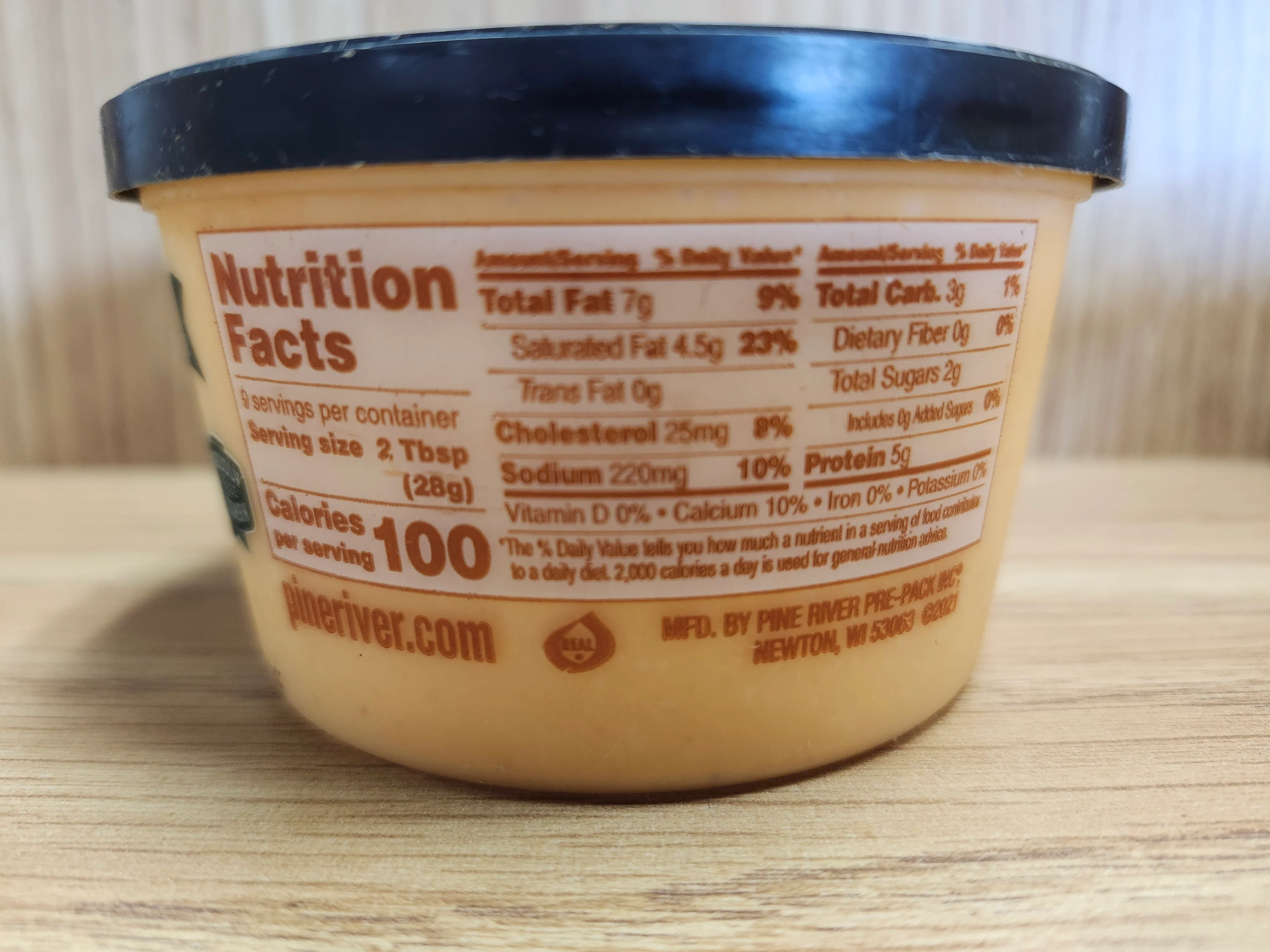 Pine River Spicy Beer Cheese Spread - Image 2